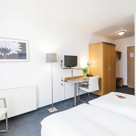 Hotel Garner By Ihg 3*