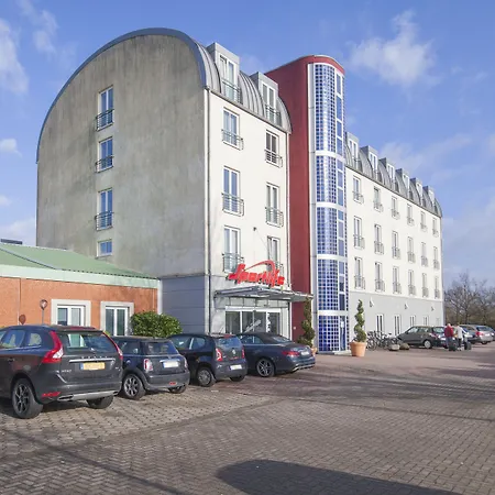 Garner By Ihg ホテル 3*