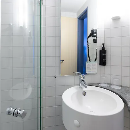Garner Hotel Elmshorn By Ihg Hotel Elmshorn